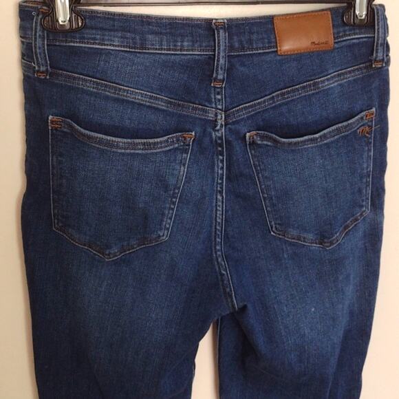 Madewell 9” Mid-rise Button Fly Raw Hem Skinny Jeans Size 28 Denim - Picture 9 of 13